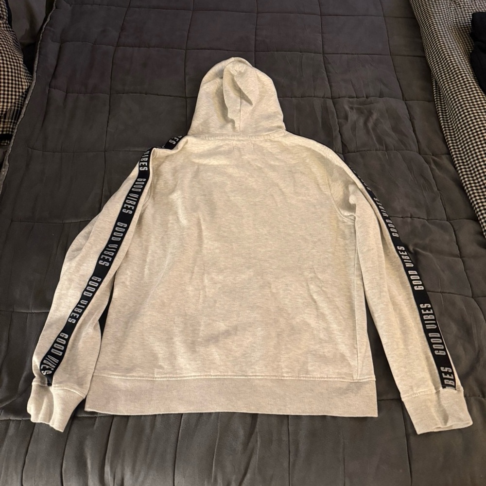 Libertador “Good Vibes” Gray Hoodie with Black Accents - Picture 4 of 4